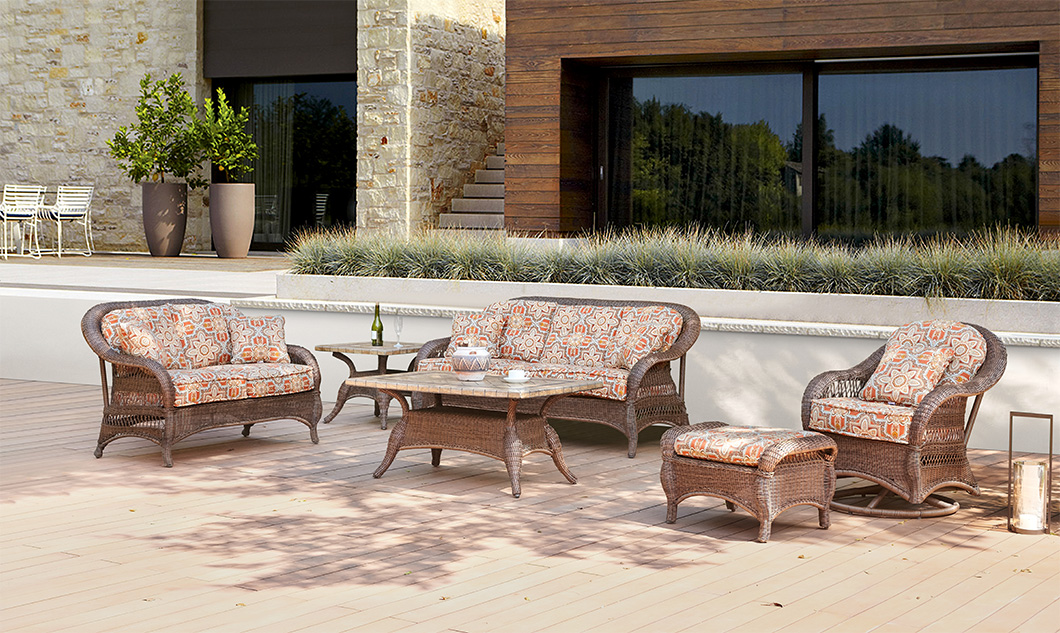 Luxury Patio Furniture (2) Luxuriöse Terrassenmöbel (2)