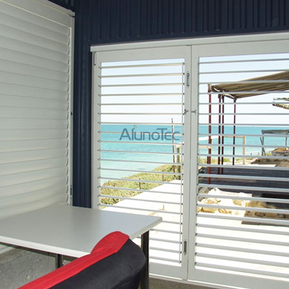 Aluminium-Plantagen-Fensterladentür