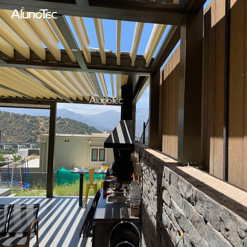 Bioklimatische Pergola mit motorisierter Öffnung, Aluminium-Pavillon für den Außenbereich mit Lamellen und Seitenwand