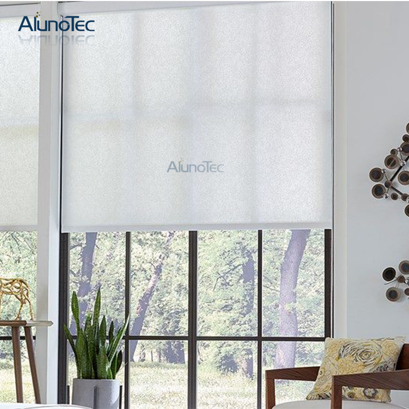 Heißer Verkauf Sonnenschutz Wasserdicht Stoff Terrasse Markise Manuelle Vertikale Vorhang Garten Shutter Outdoor Rollo Zip Screen 