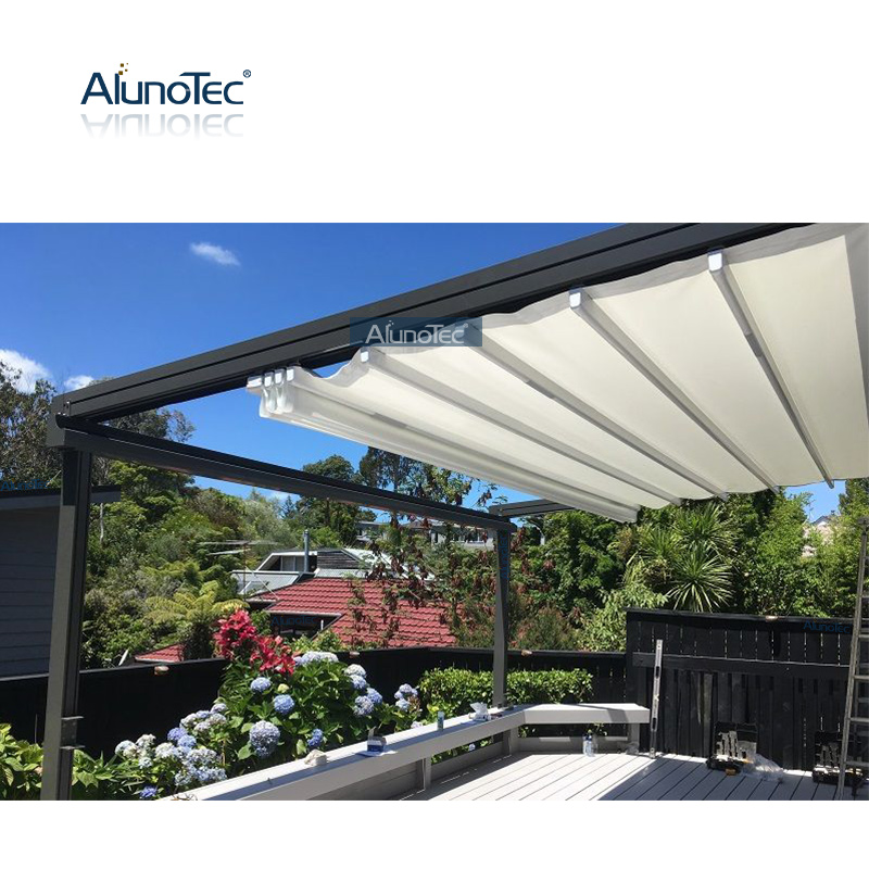 Wasserdichte, faltbare Terrassen-Pergola-Abdeckung für den Außenbereich, motorisierte Pavillon-Schatten-einziehbare Markise, China für die Beschattung von Autos