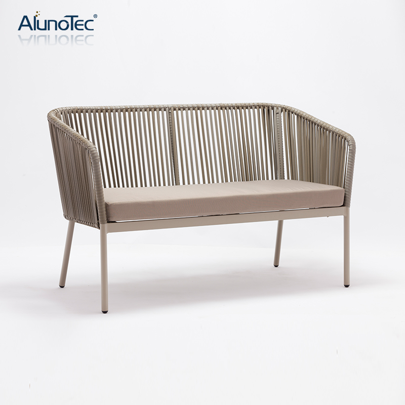 Wasserdichter PE-Rattan-Stuhl im modernen Design für Gartenmöbel-Sofa-Set im Freien 